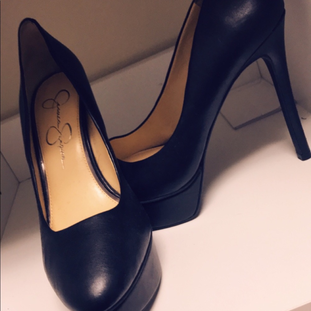 Jessica Simpson black heels - Picture 2 of 2